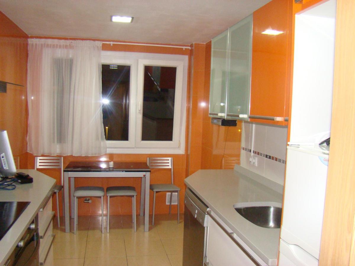 Piso Alisal Con Garaje Apartment Сантандер Екстериор снимка